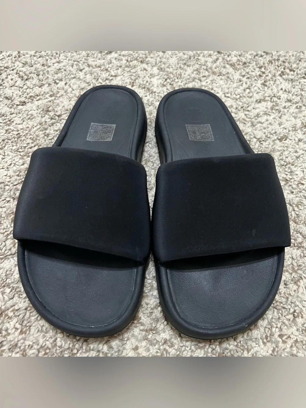 Lululemon Women’s Restfeel Slide Black Size 5